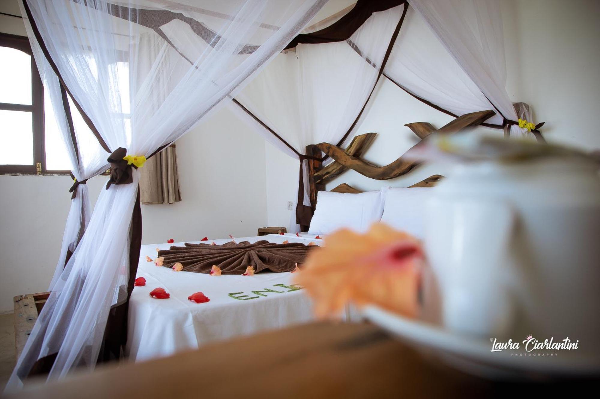 Uroa Zanzibar Vera Beach Hotel By Moonshine Dikoni Exterior photo