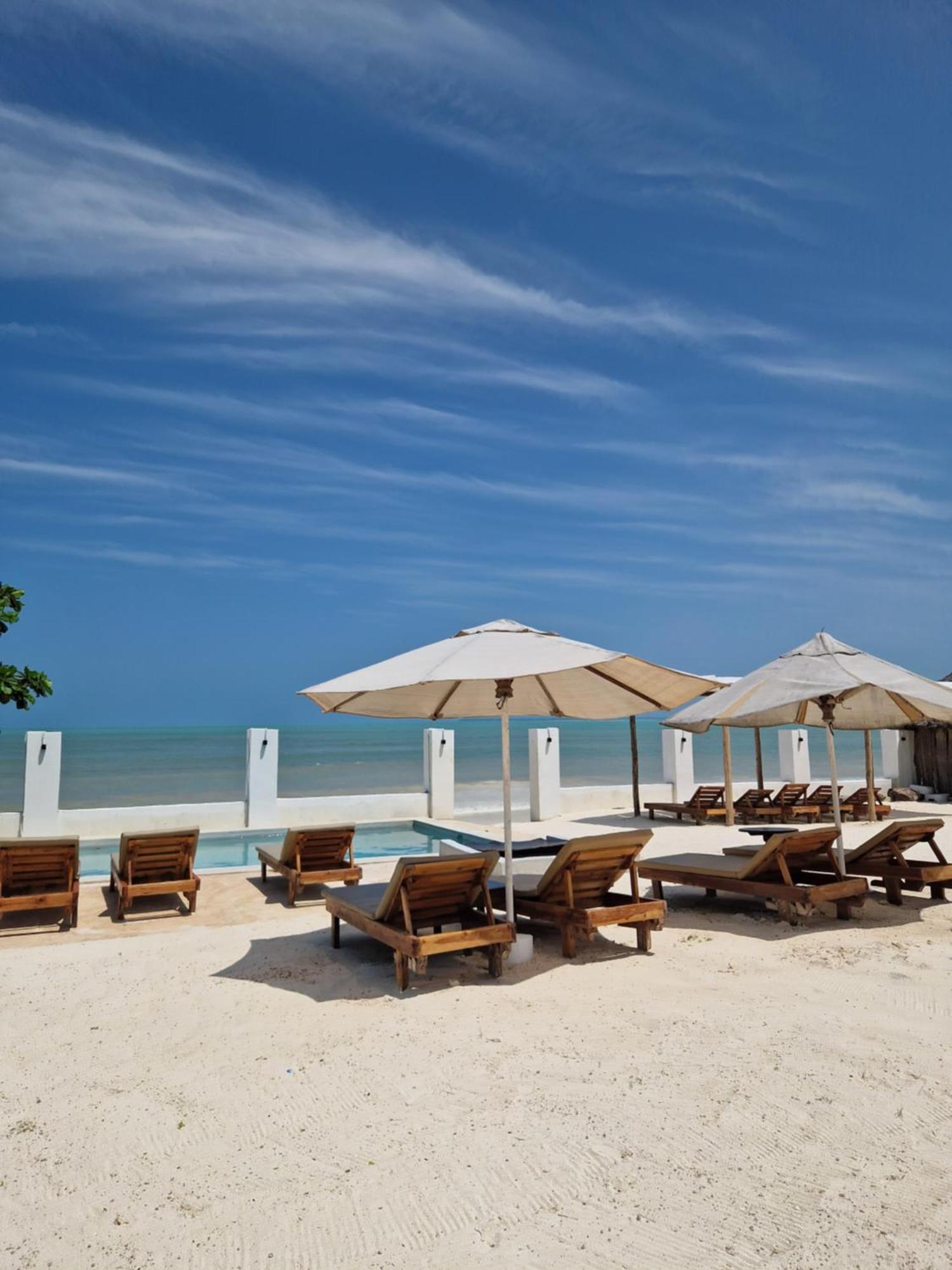 Uroa Zanzibar Vera Beach Hotel By Moonshine Dikoni Room photo