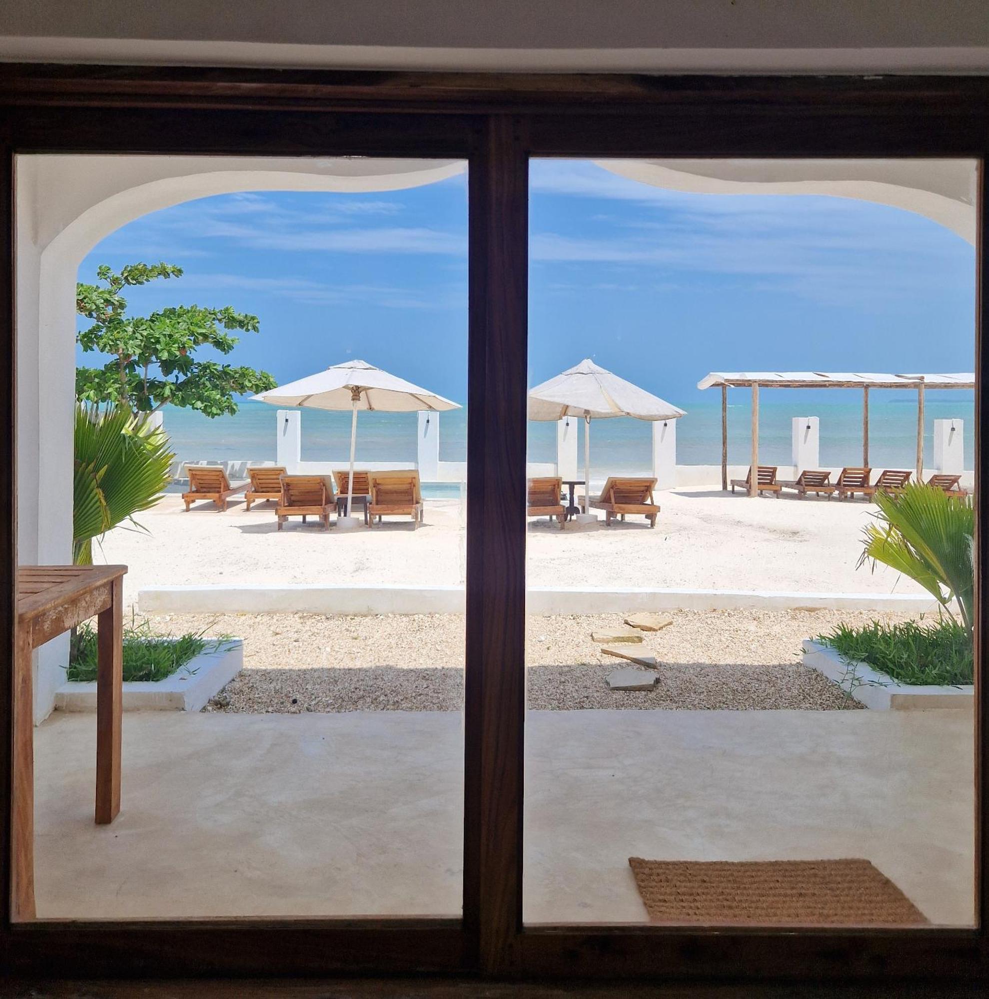 Uroa Zanzibar Vera Beach Hotel By Moonshine Dikoni Room photo